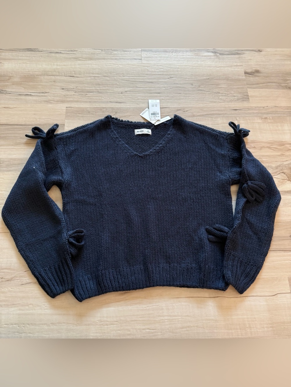 Hollister Navy Bow-Sleeve V-Neck Sweater NWT